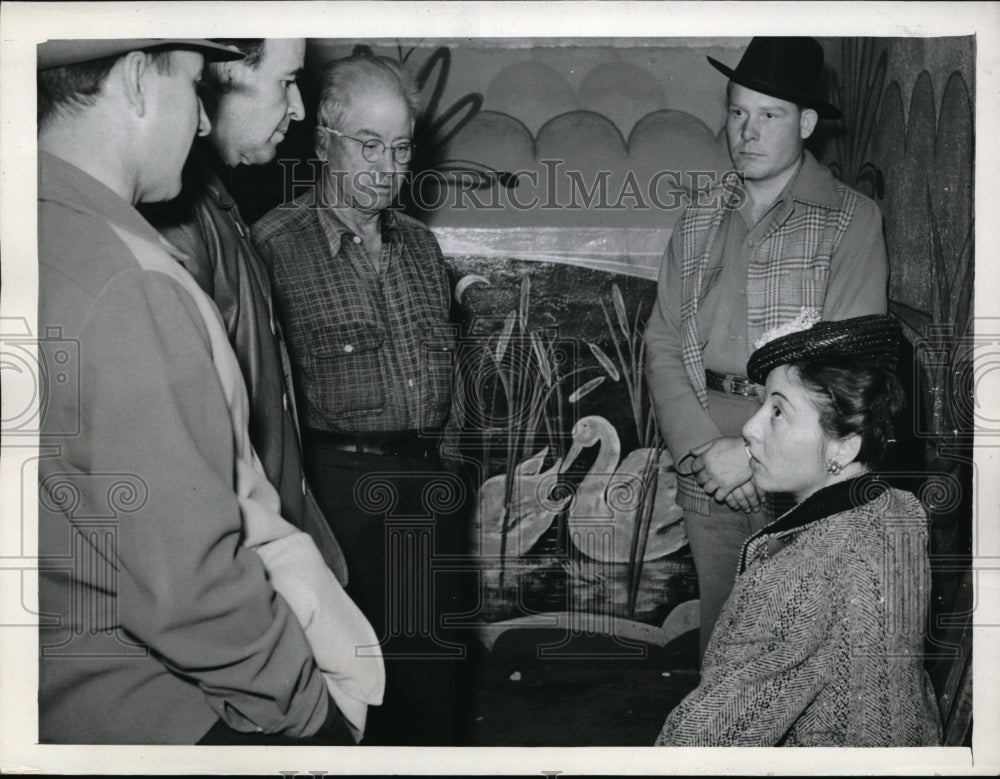 1943 Press Photo Confessed Killer Walter Duncan In Jail With Ex-Wife