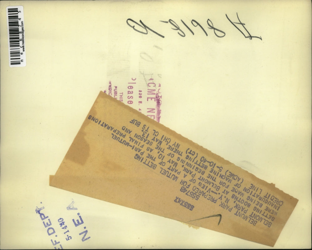 1940 Press Photo Belmont Park, NY pari mutual betting booths