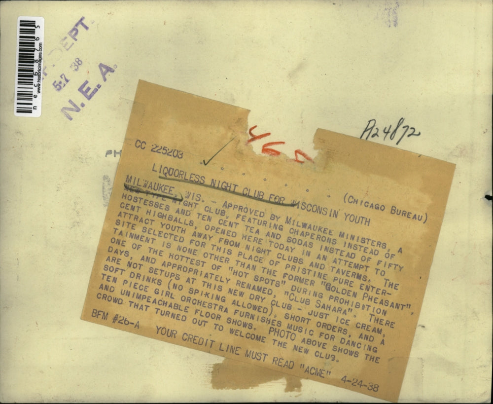 1938 Press Photo Liqourless Night Club for Youth in Milwaukee Wisconsin