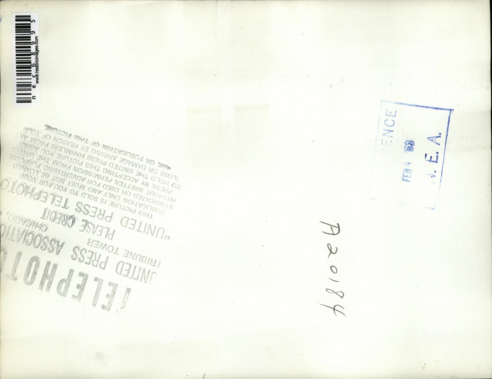 1953 Press Photo Army gun crew blast with .75 millimeter shells Morgan City, LA.