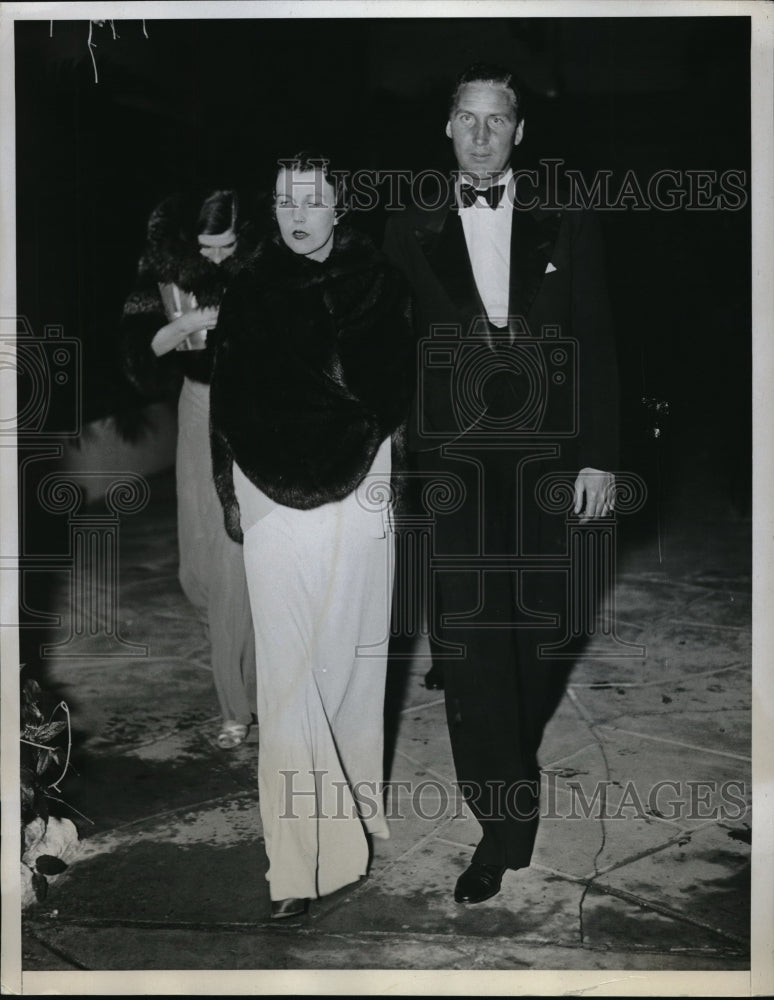 1934 Press Photo Mr & Mrs George J Atwell Jr at Colony Club Palm Beach Florida