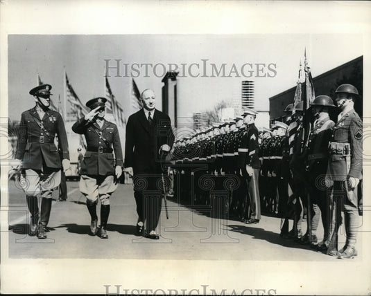 1934 Press Photo Military honrs for Finnish Minister to the US Leonard Astrom