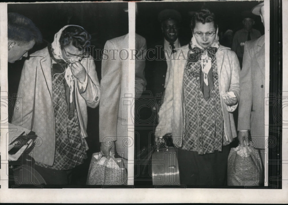1957 Press Photo Nabejda Kozmin weeps as a newsman asks her about her sons she