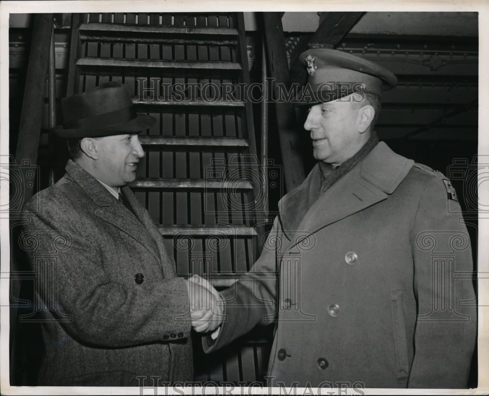 1942 Press Photo General David Torro Bolivian Purchase Commission and FJ Pearson