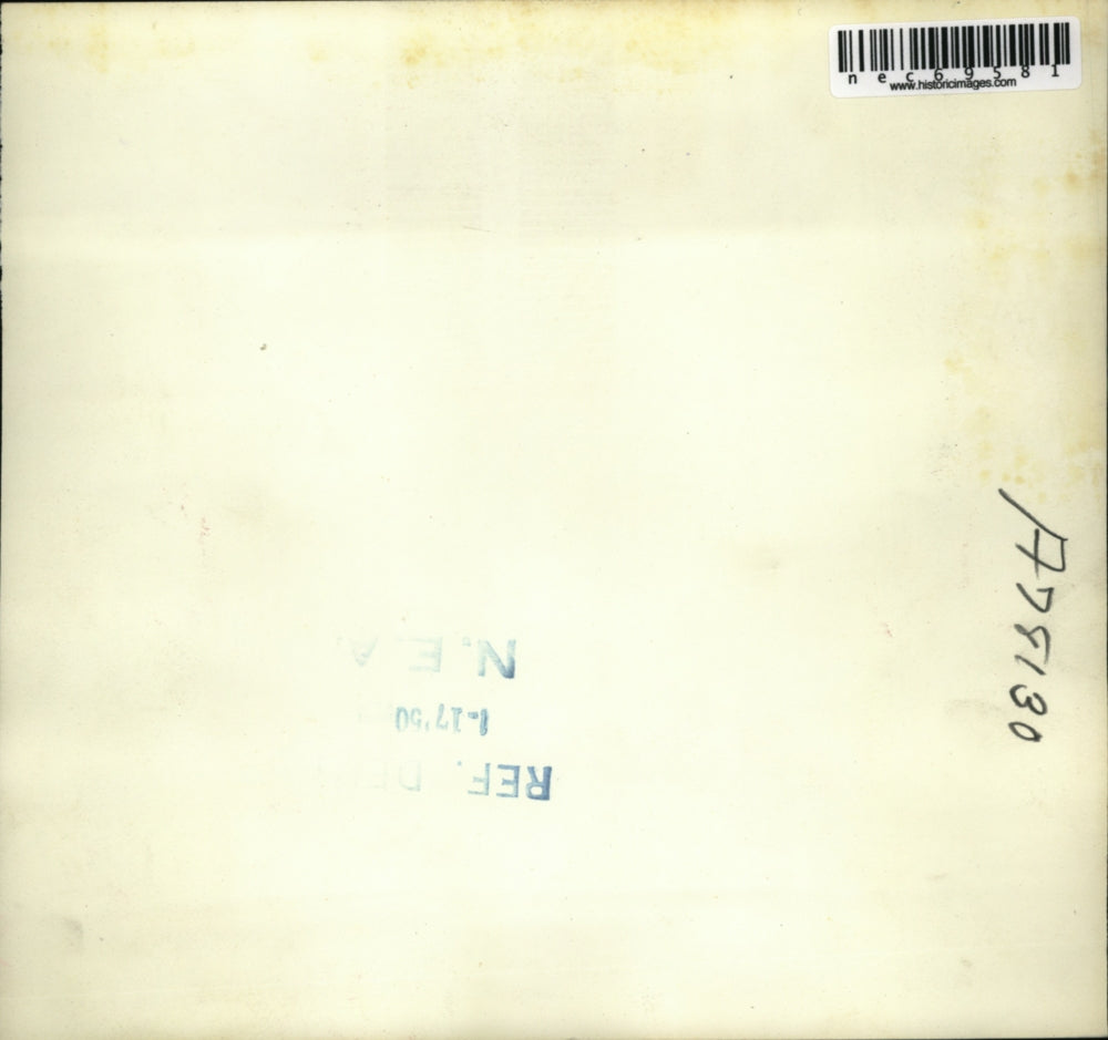 1949 Press Photo Nola Larson Testifies at James McLoone Murder Trial of Husband