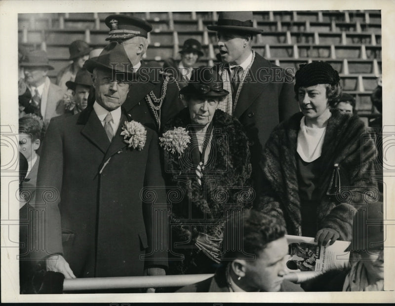Load image into Gallery viewer, 1932 Press Photo Navy Secretary at the Army-Navy Game in Franklin Field
