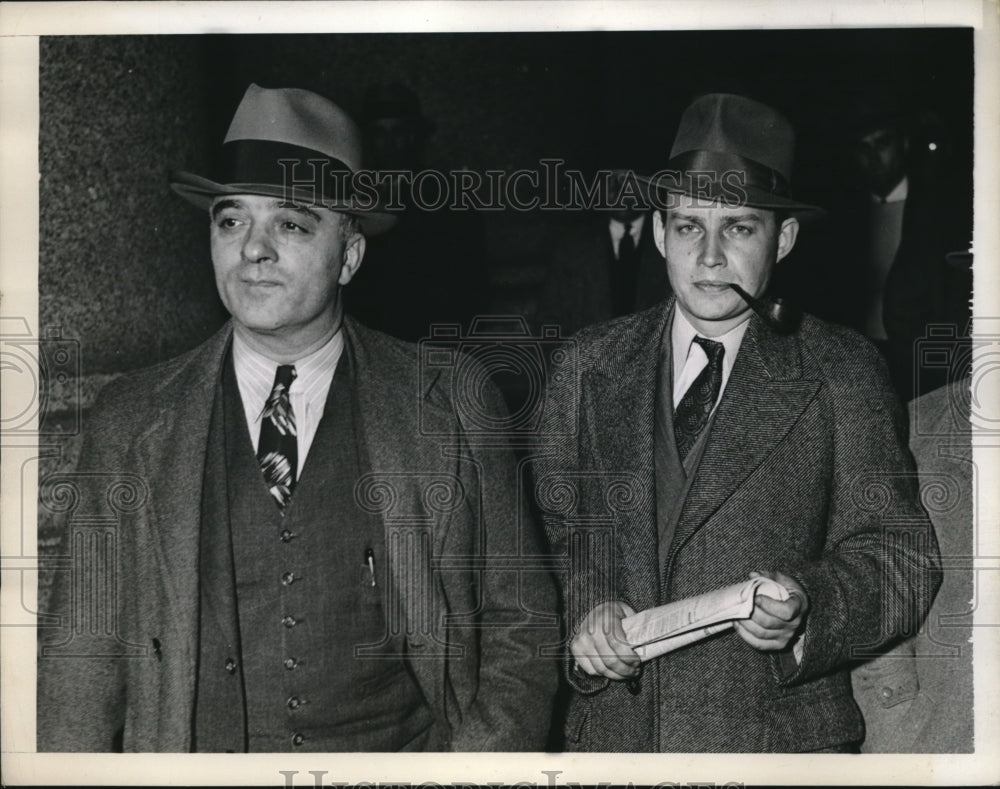 1939 Press Photo James W. Hill with Attorney Peter L.F. Sabbatino Leaving Court