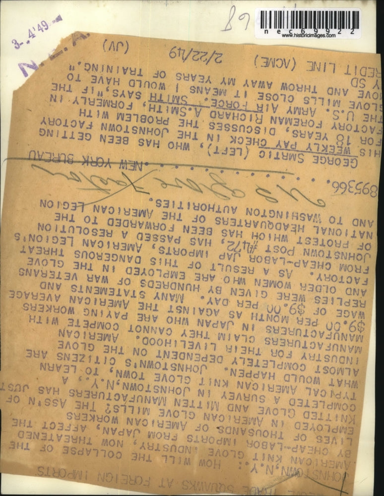 1949 Press Photo George Smrtic, foreman Richard Smith of Johnstown glove factory