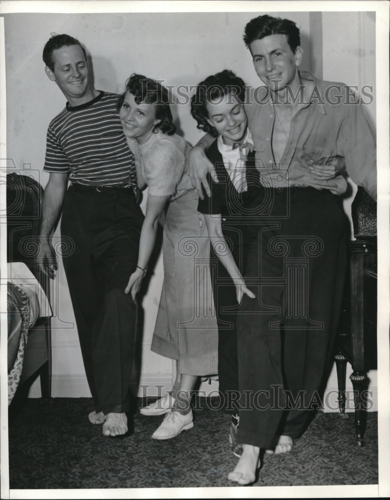 1939 Press Photo Clyde Schlieper &amp; Wife Ruth, Wes Carroll &amp; Wife Katherine- Historic Images