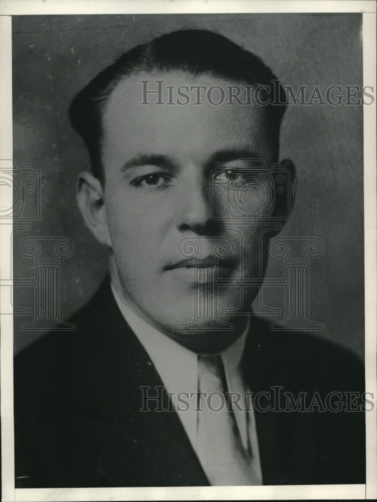 1934 Press Photo George D. Roberts, 28-year-old Policeman