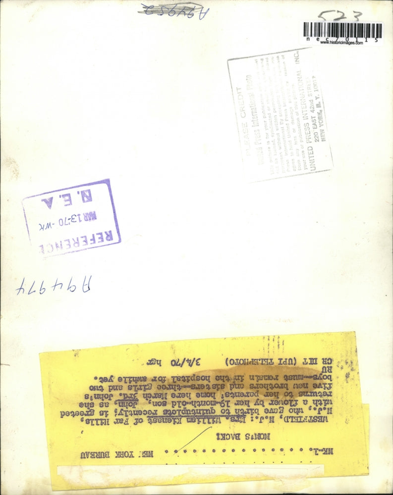 1970 Press Photo Mrs. William Kienast with Son John at 19 Months Old