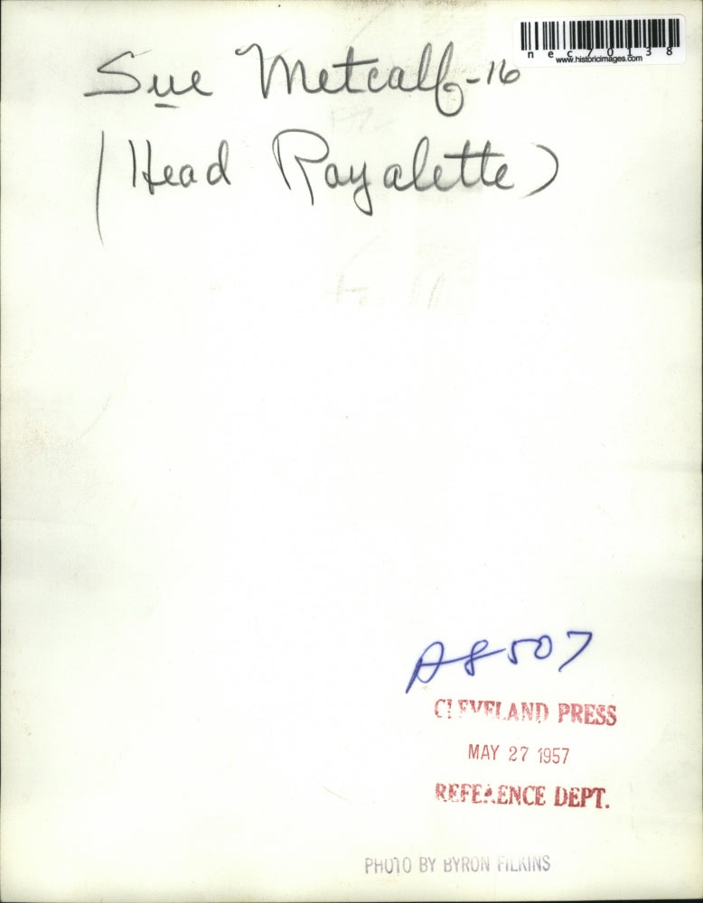 1957 Press Photo Sue Metcalf at Age 16 Head Rayalette