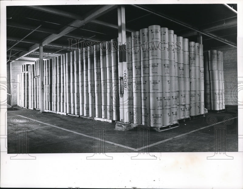 Load image into Gallery viewer, 1952 Press Photo Stacks of supples in GSA warehouse on pallets
