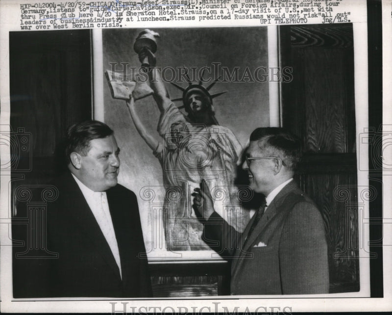 Load image into Gallery viewer, 1959 Press Photo Franz Josef Strauss of Germany &amp; Carter Davidson at Press Club
