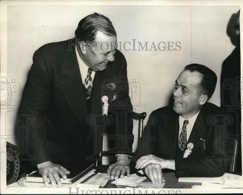 Load image into Gallery viewer, 1940 Press Photo New Orleans, La Jimmy Noe and Gov Sam Jones at election HQ
