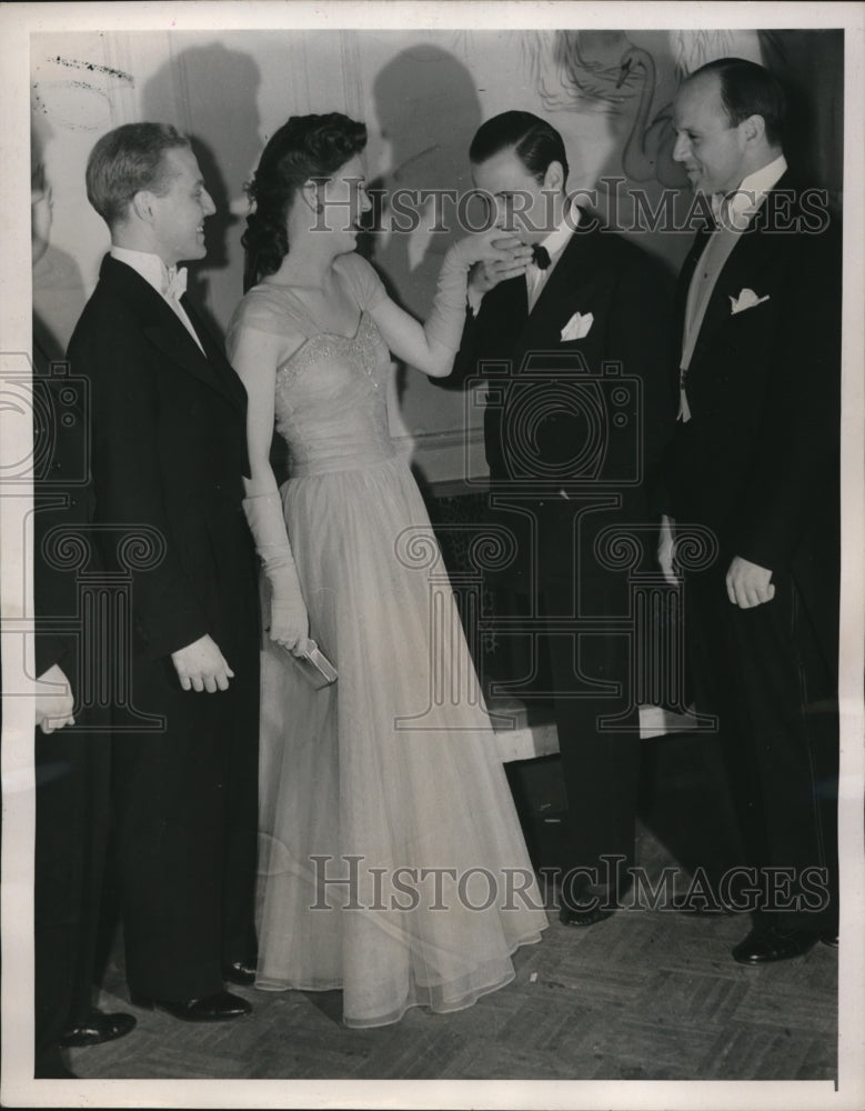 1939 Press Photo NYC Eileen Neumann, B Livingston, GM Helferstein,Uehlinger