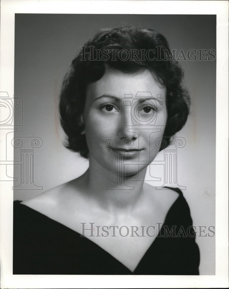 1962 Press Photo Susan Miller of 21349 Stratfor Ave in Clevleand