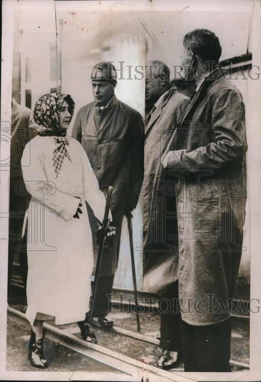 1936 Press Photo Di Duchess & Major Kirkup at Colliers mine