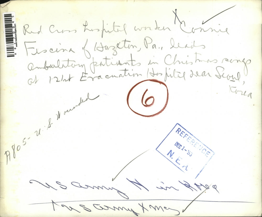 1953 Press Photo U.S. Army personnel during Korean War making music - nec70945