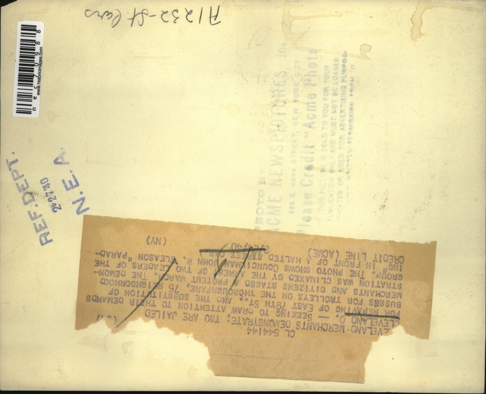 1940 Press Photo Cleveland, Ohio Councilman John H Gleason at a protest