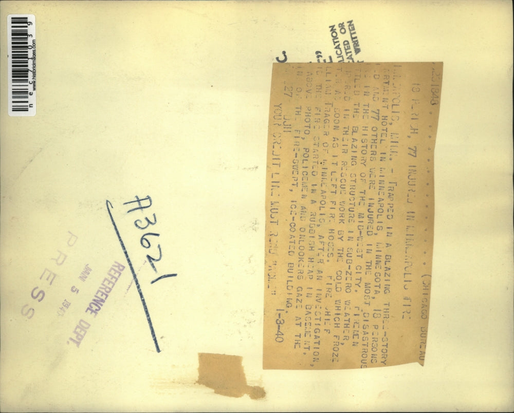 1940 P ress Photo Minneapolis, MN 3 story apartment hotel burns killing 18