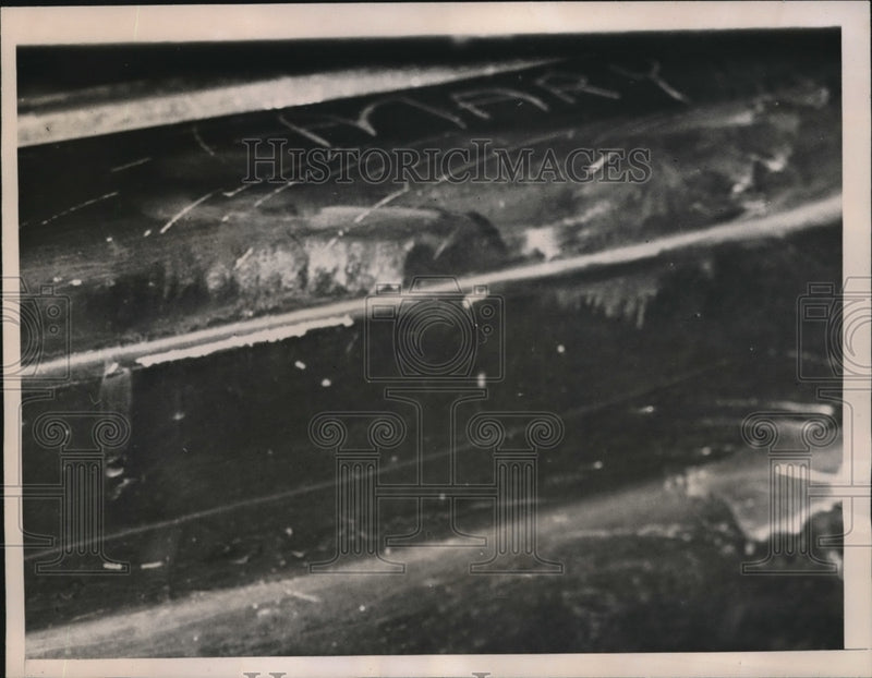 Load image into Gallery viewer, 1935 Press Photo Leroy Smith auto with name Mary on side of it
