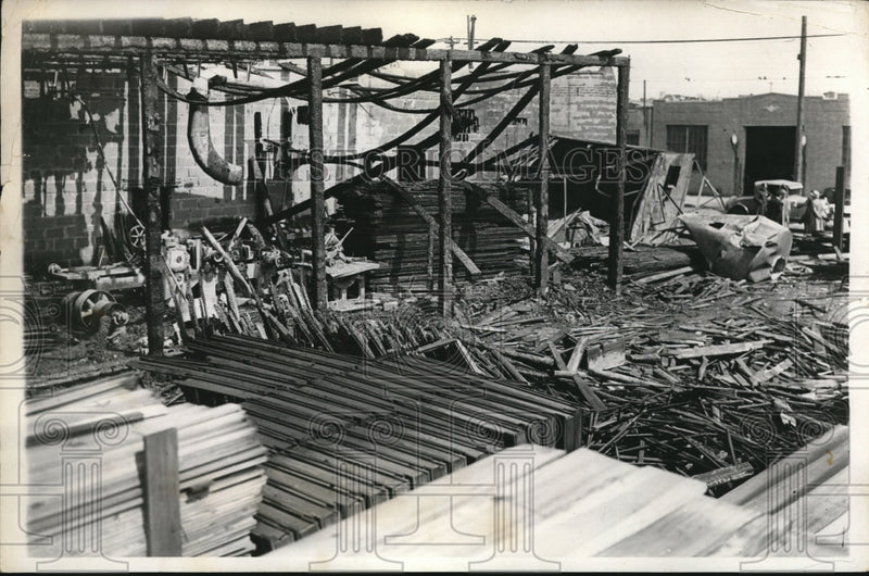Load image into Gallery viewer, 1932 Press Photo K. N. K. Woodworking Company in Brooklyn damaged by fire
