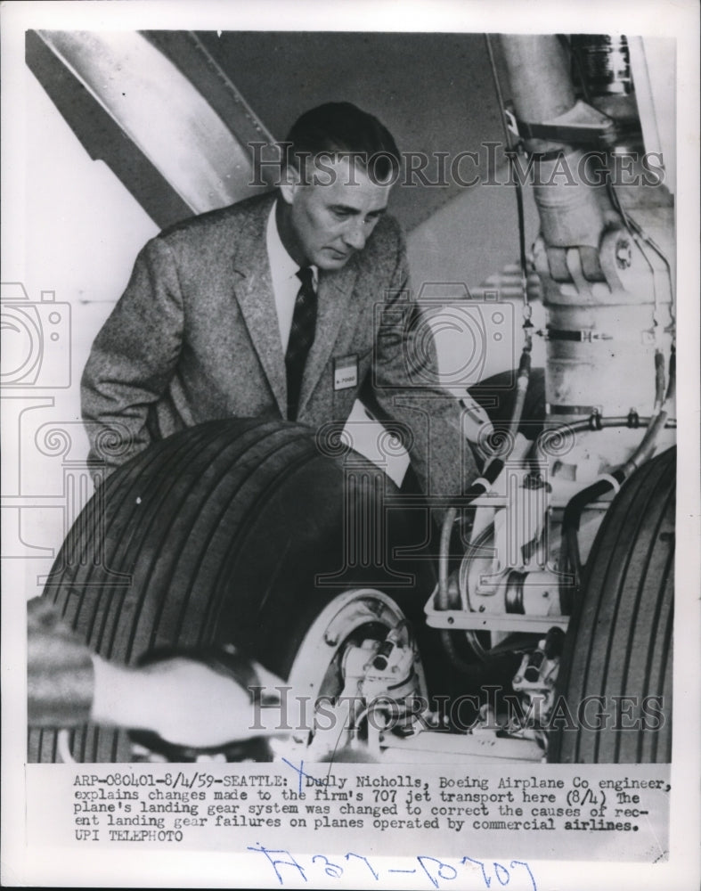 1959 Press Photo Seattle Dudly Nicholls, Boeing Airplane Co engineer - nec71206