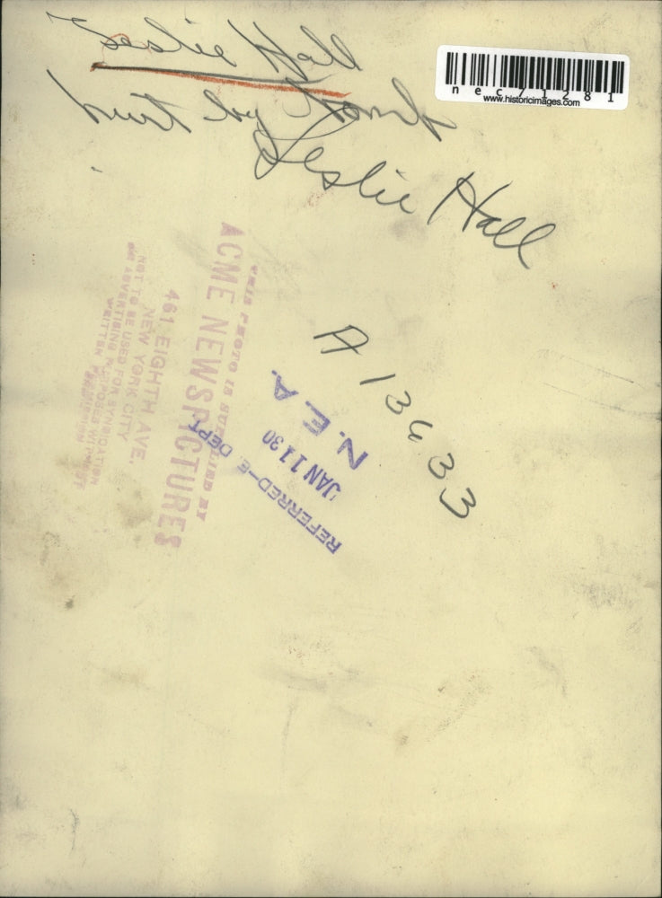 1930 Press Photo Leslie Hall, inured by bomb sent to his family