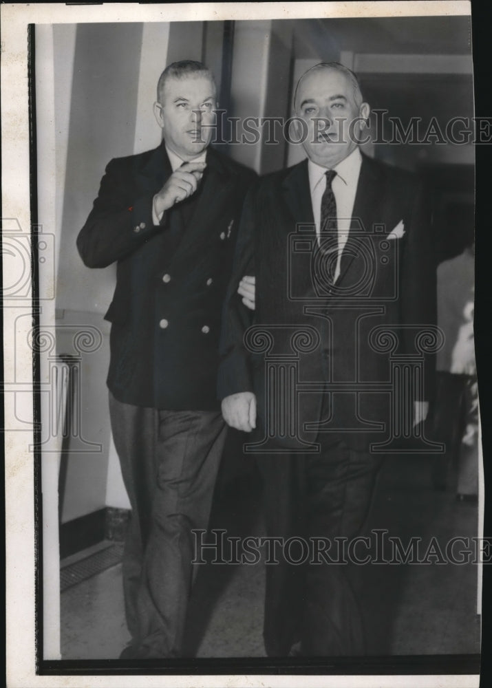 1959 Press Photo US Deputy Marshall George Reed gets contempt of court jail