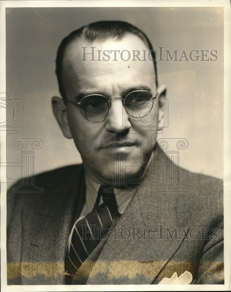 1939 Press Photo Harvey J Nestle mgr of Chrysler Corp Central Division