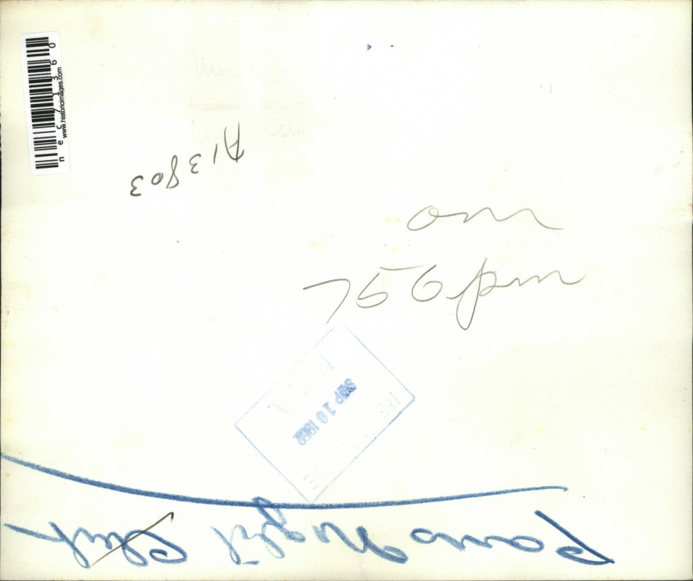 1952 Press Photo Paris Emcee Serge Garry, dancer Geneieve & others