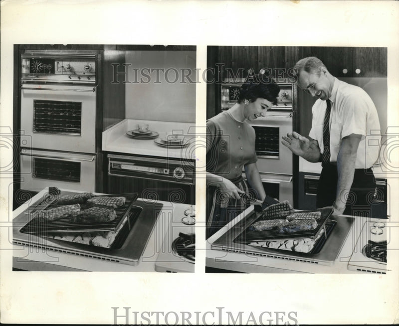 Load image into Gallery viewer, 1962 Press Photo Kitchen with Tilting Broiler Grill

