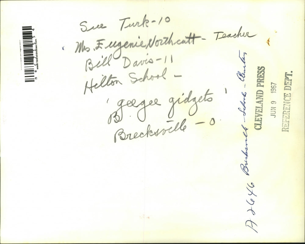 1967 Press Photo Sue Turk, Bill Davis, Mrs E Northcutt with hula hoops at school