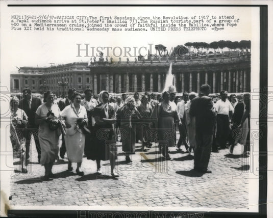 1957 Press Photo Vatican City, Rome Russians on a visit 1st since 1917