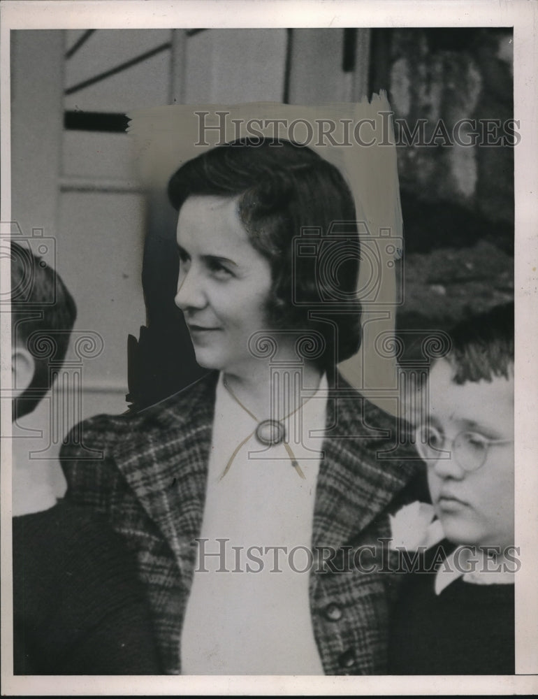 1940 Press Photo Mrs Hanford MacNider in Cleveland - nec71725