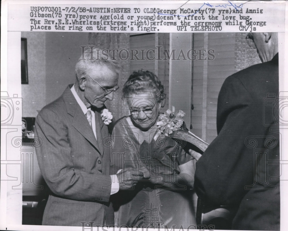 1958 Press Photo Austin, Tex George McCarty,77 weds Annie Gibson,75