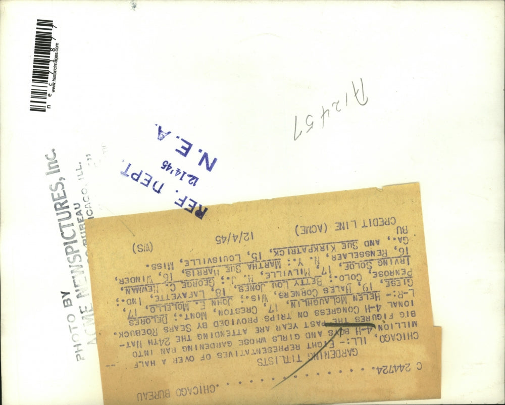 1945 Press Photo Chicago 4-H Clubs, H McLaughlin, D Giese