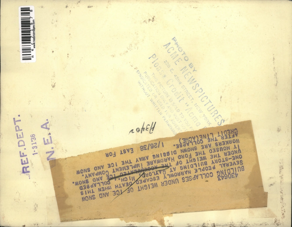 1938 Press Photo Ford Hardware Implement Company Building Collapse of Ice & Snow