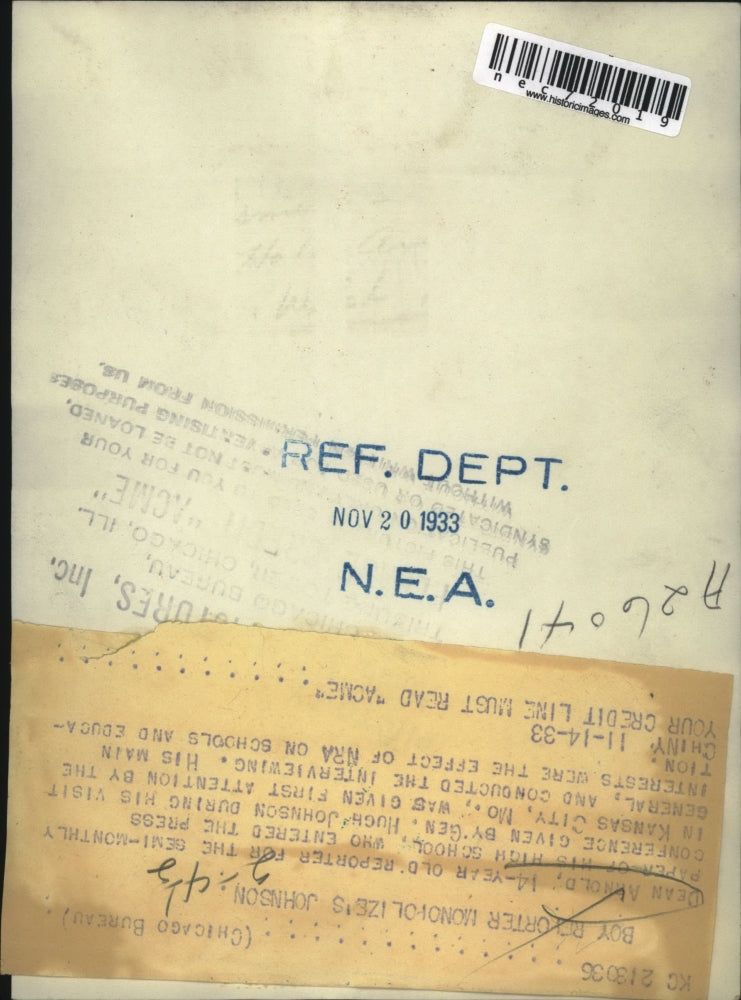 Load image into Gallery viewer, 1933 Press Photo Dean Arnold, 14 reporter for HS newspaper at press conference
