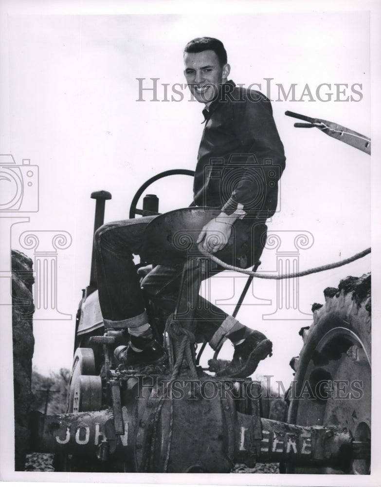 1954 Press Photo Martin Egelston, student at Middletown, Ohio on a tractor
