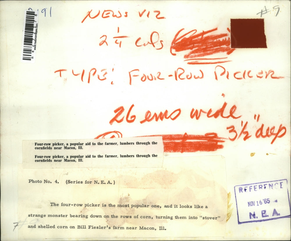 1965 Press Photo New 4 row picker machine for corn crops at Bill Fiesler farm