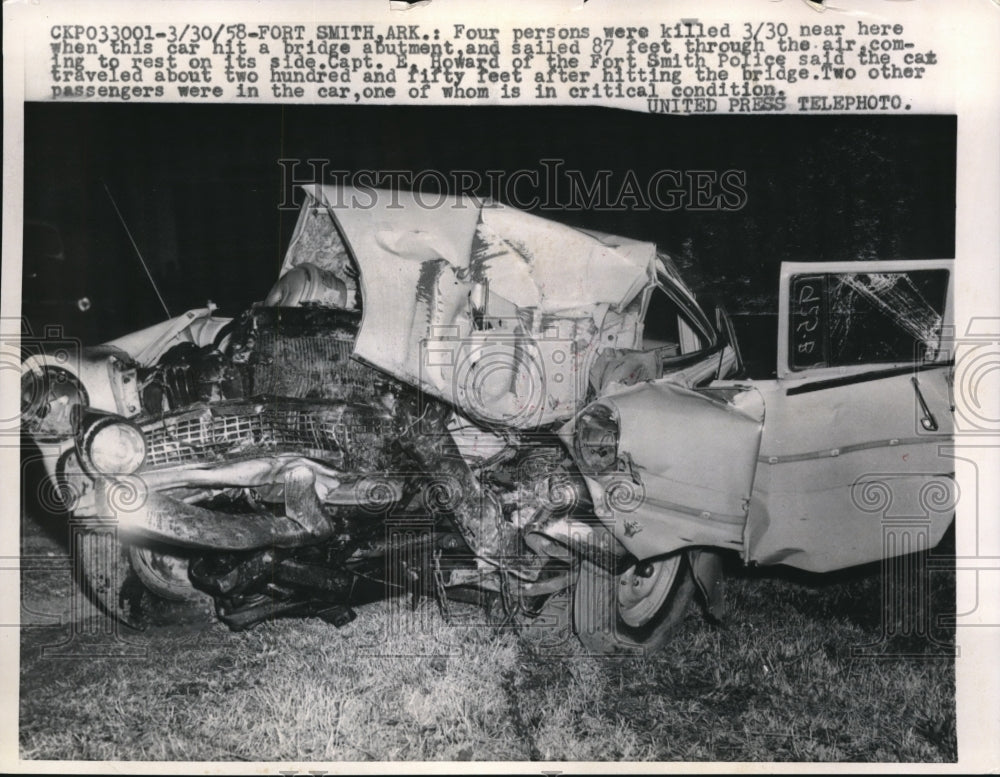 1958 Press Photo Ft Smith, Ark car smashed into abutment killed 4