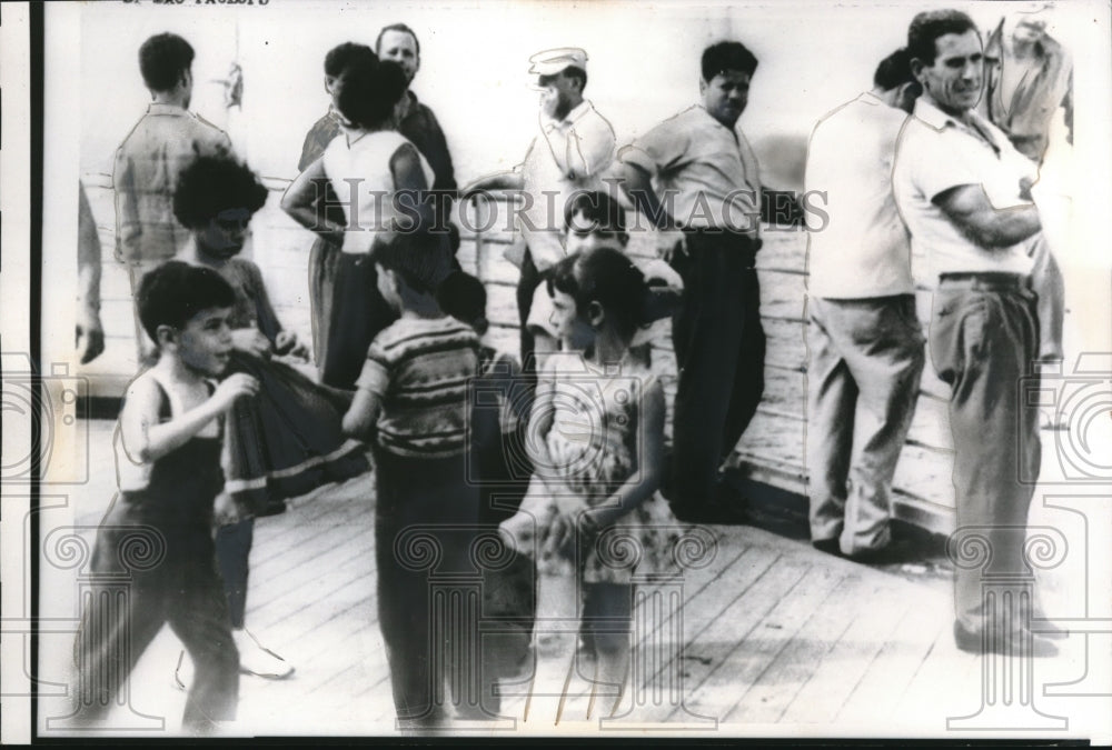 1961 Press Photo Group of Passengers Held Captive by Portuguese on Santa Maria