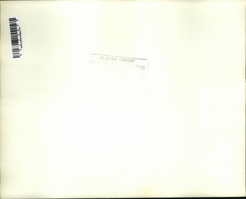 Load image into Gallery viewer, 1971 Press Photo Seattle Mr &amp; Mrs Richard Simmons, released by plane hijackers
