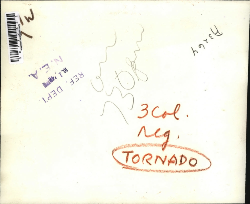 1948 Press Photo Homestead, Fla cop in devastation of tornado strike - nec72421