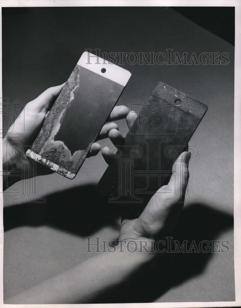 1950 Press Photo Sharon, Pa Westinghouse Transformer parts, 1 corroded 1 not