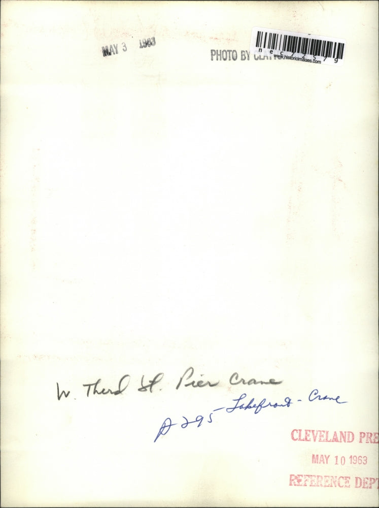 1963 Press Photo W Third St pier loading cranes for ships - nec72579