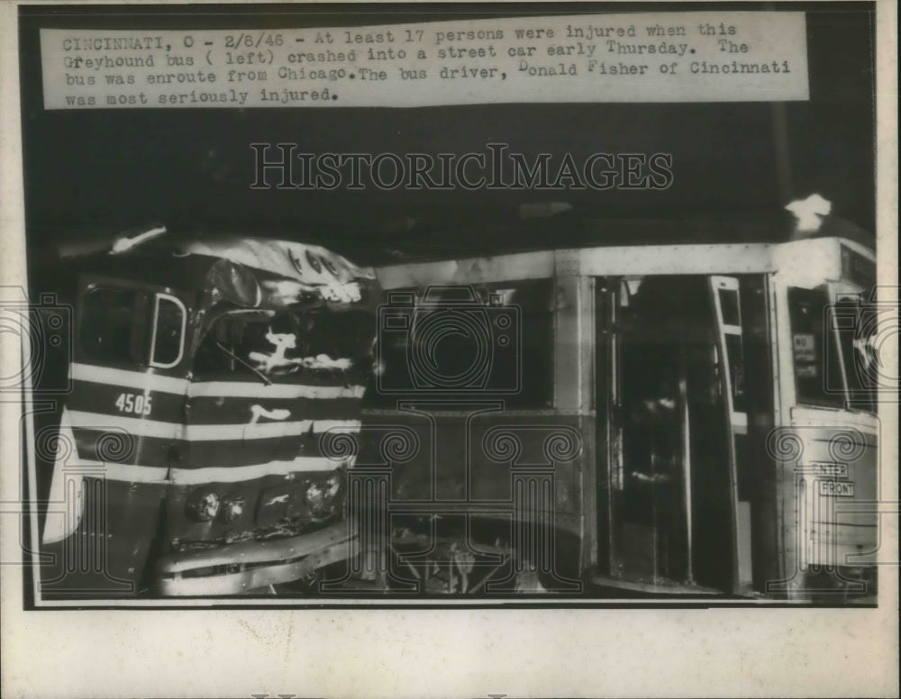 1946 Press Photo Cinncinati, Ohio Greyhound bus crash injured 17 people