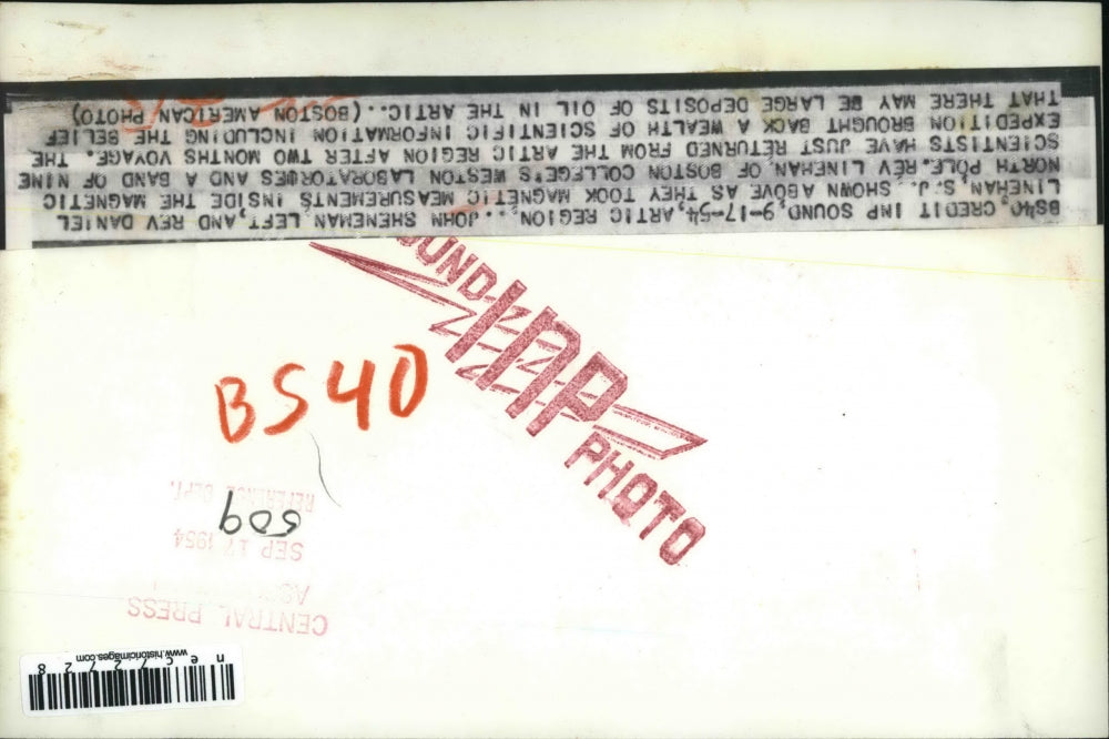 1954 Press Photo Artic region, John Sheneman, Rev Dan Linehan, measure